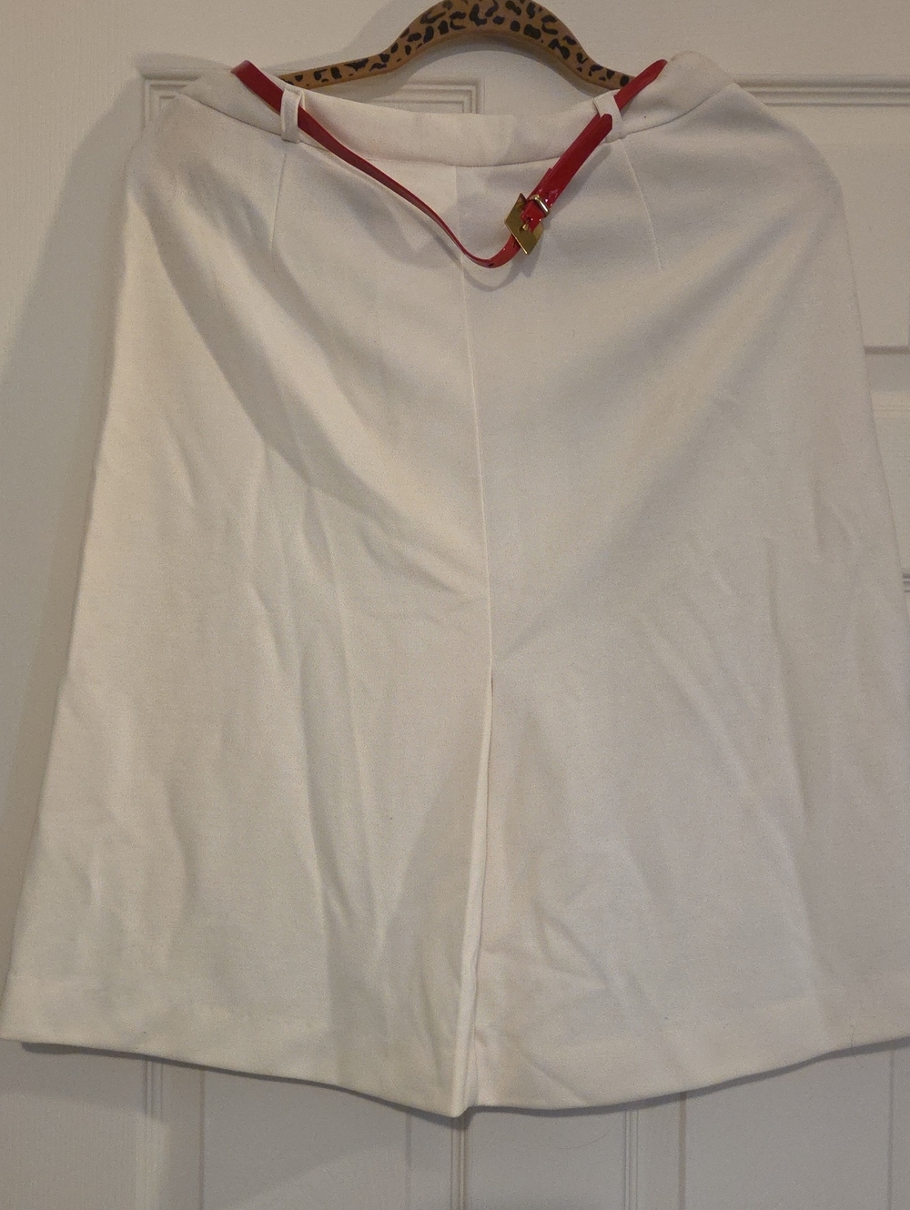 Vintage White A-Line Women's Skirt with Red Belt Rockabilly 14